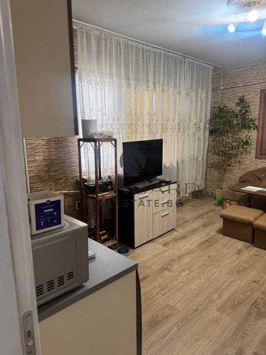 Продава се Двустаен апартамент в Пловдив, Тракия - 48 кв.м за 1855 €/кв.м - Снимка #4