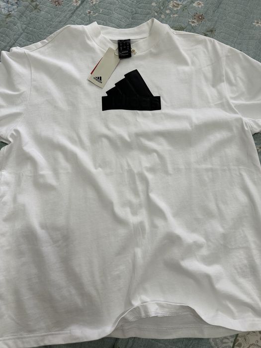 Футболки адидас М-л размер