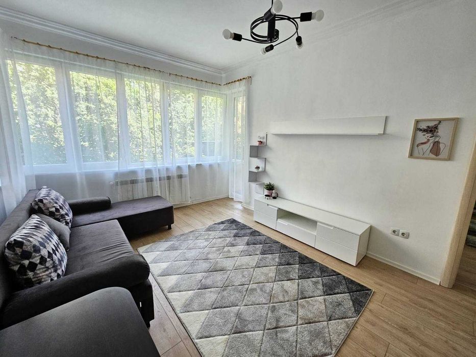 Дава се под наем Тристаен апартамент в София, Лозенец - 75 кв.м за 688.5 € - Снимка #5