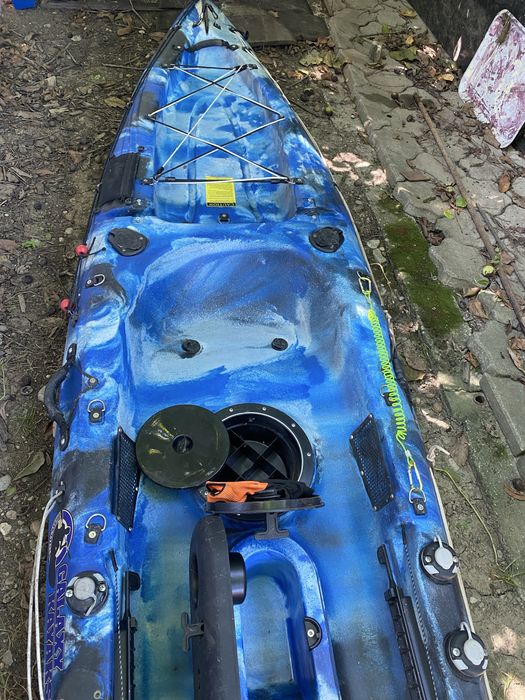 Caiac angler Galaxy Kayak sit on top rigid 1loc