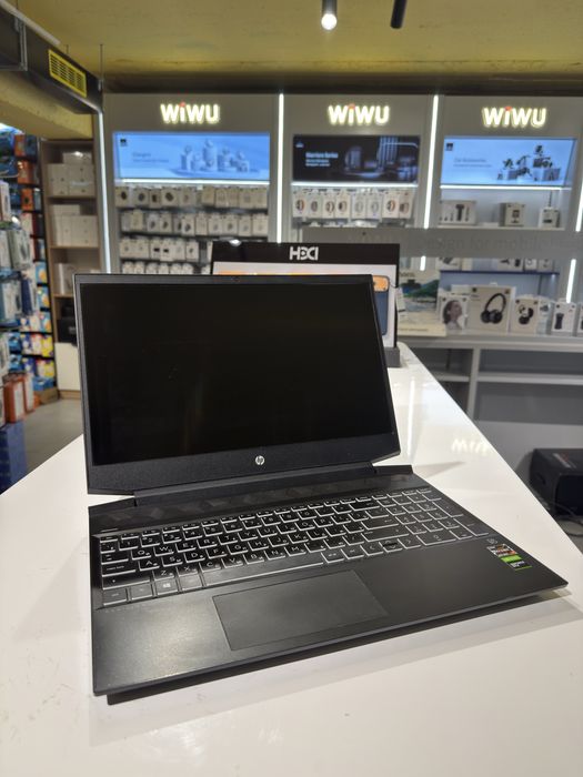 Ноутбук HP Pavilion Gaming 15
