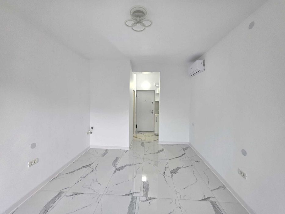 Vând garsonieră 21 m², renovată integral recent – Zona Abator, Constanța