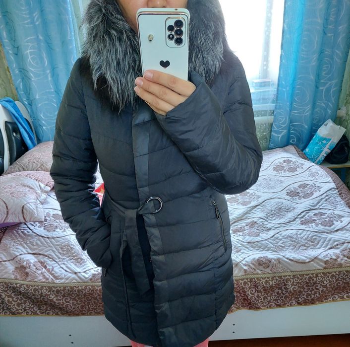 Продам куртку зимнюю