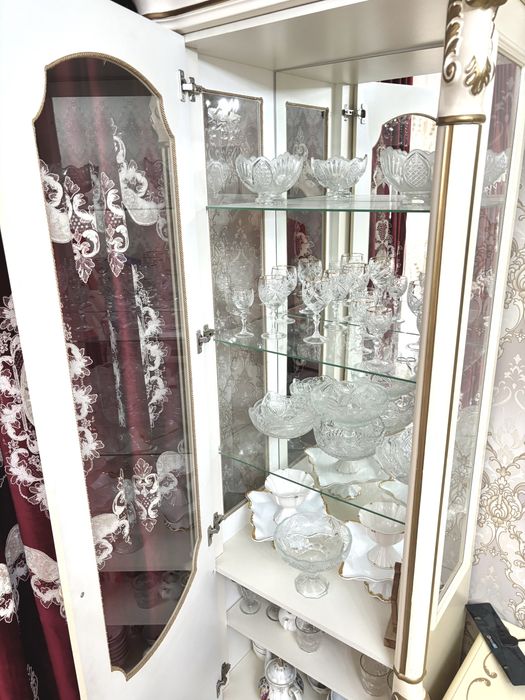 Стенка горка в зал