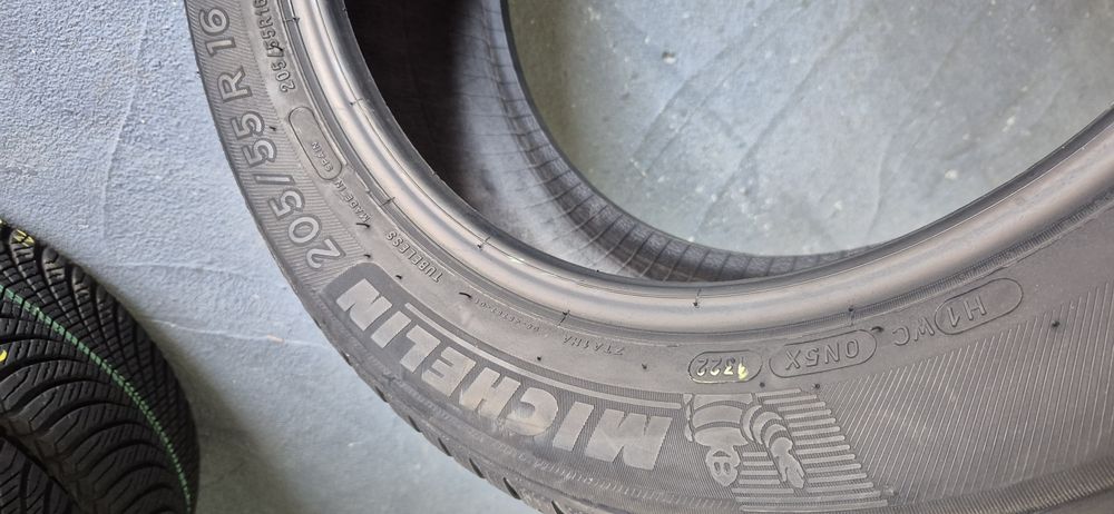 205 55 16 Michelin și Continental 4 anotimpuri