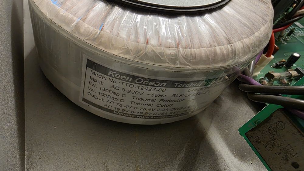 Крайно стъпало Yamaha  P3500s