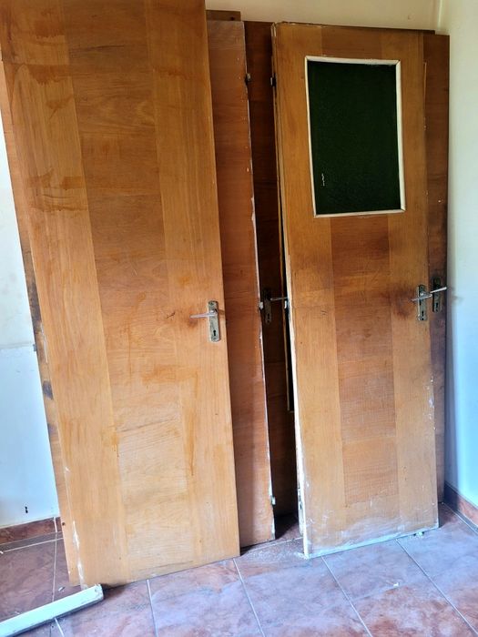 7  uși de interior. Gratuit!
