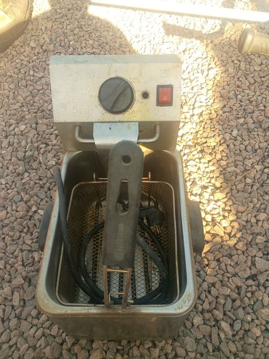 Продам Фритюрницу