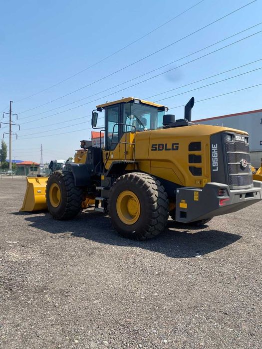 Фронтальный погрузчик SDLG L956HE Навоий
