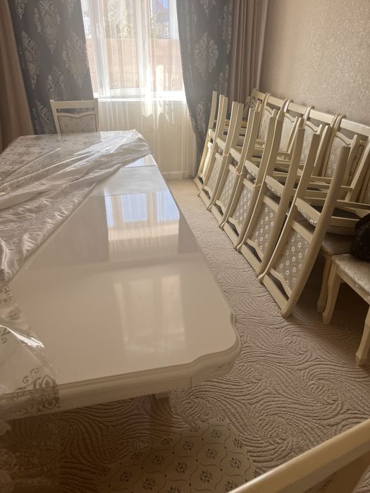 Продается стол со стульями!!!