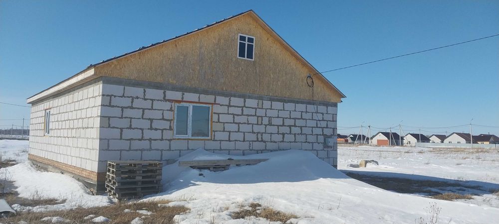 Продам дом в мкр Солнечный 2