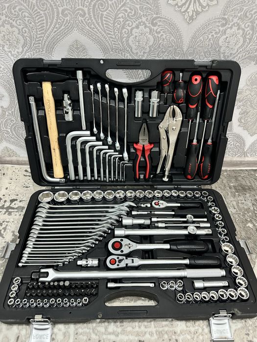 Набор инструмента FORCE (142 предмета)