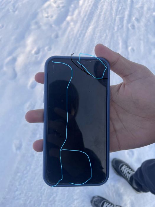 Айфон 11 64гб емкость 71 коробка есть