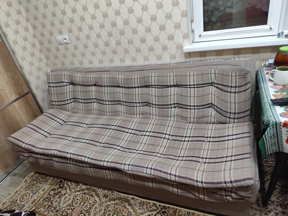 Отдам даром диван б/у. Самовывоз с Чиланзара