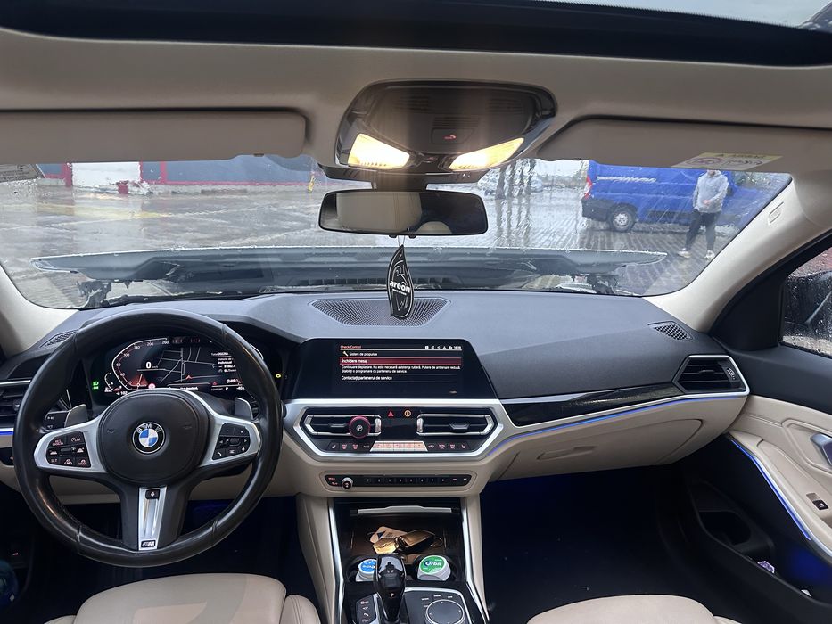BMW Seria 3 2020 — imagine 1