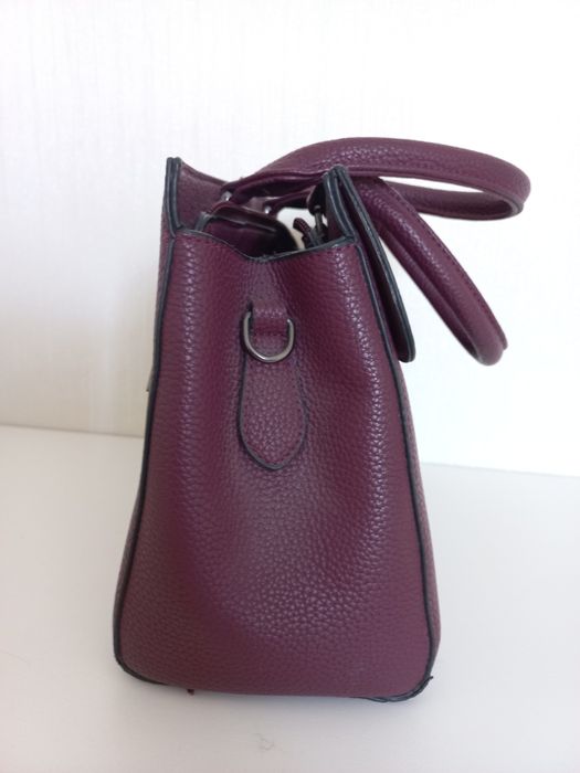 Сумка от бренда Michael Kors