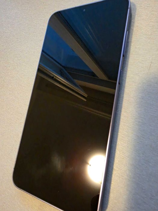Samsung galaxy s24+ (plus) Violet