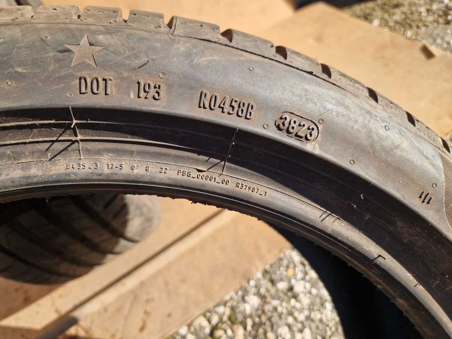 2 Pirelli R17 205/45 Летни гуми  DOT3823