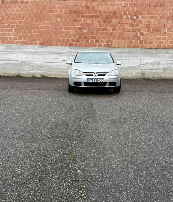 Vând golf 5 stare bună de funcționare