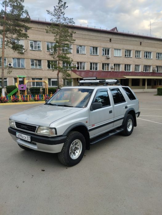 Продам opel frontera a