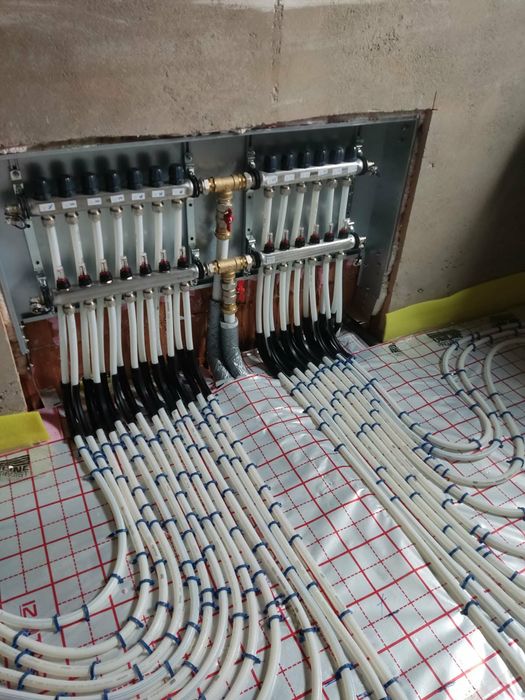 Încălzire în pardoseală Rehau/Uponor și Instalații Sanitare