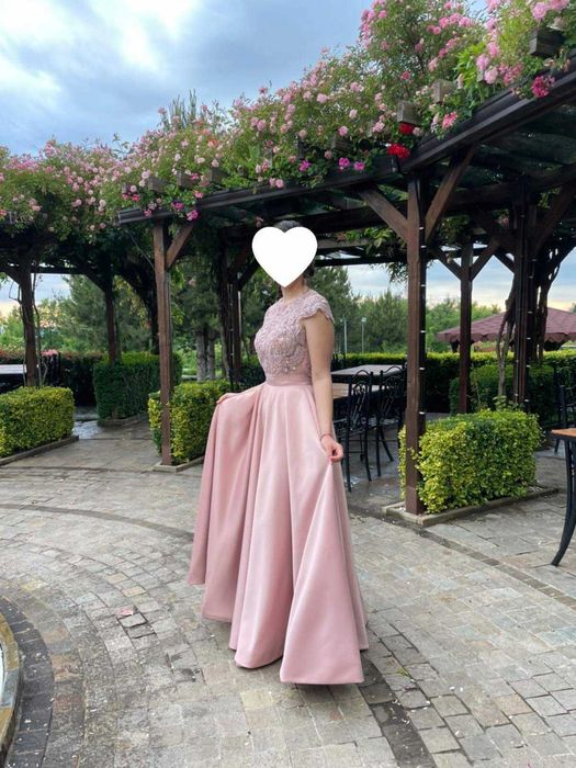 Дамска официална пола + боди