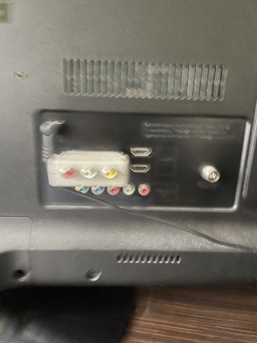 Televizor LG LED 80 cm