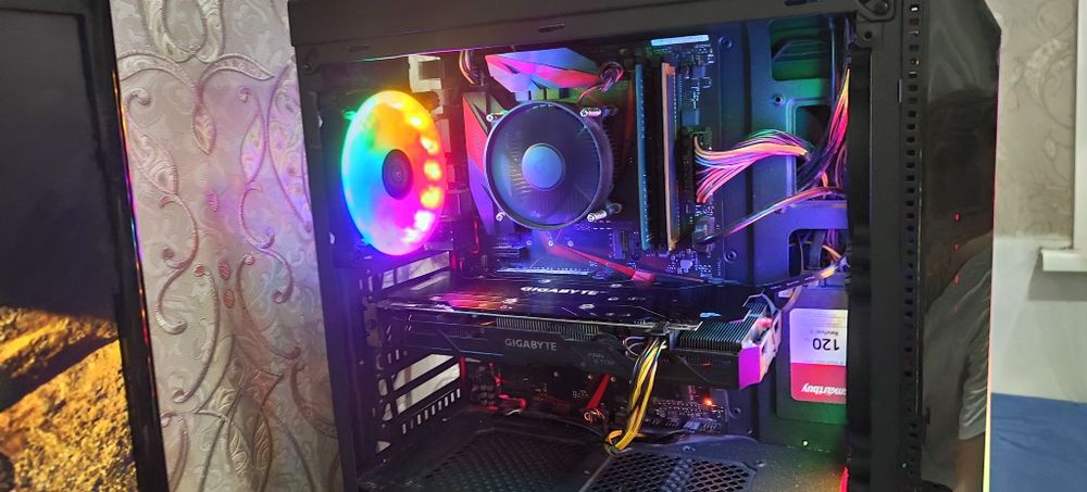 Продам компьютер игровой