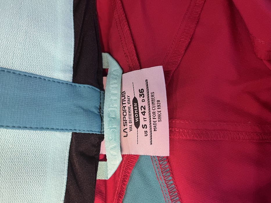 La sportiva къси панталони