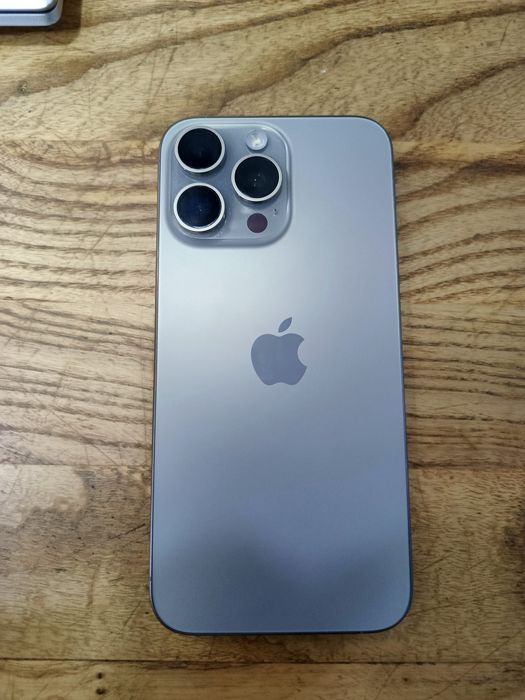 iPhone 15 pro max