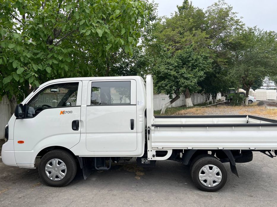 Киа Kia бонго bongo  сотилади. 2023