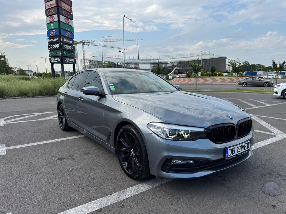 BMW Seria 5 BMW 520d G30