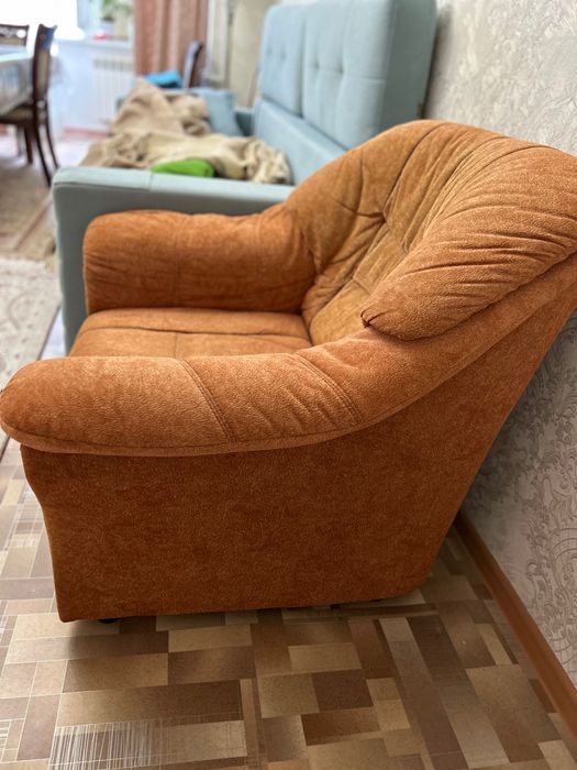 Продаю кресло магкое