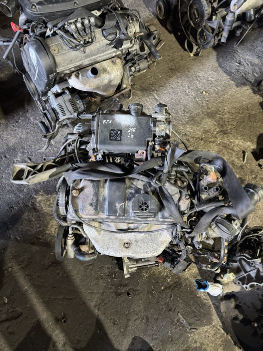 Двигатель 1.4 Peugeot Citroen KFX TU3JP