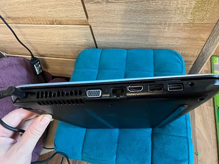 Laptop Hp 14" Fullhd  Intel PEntium 128gb ssd  nvme , 4 gb Ram