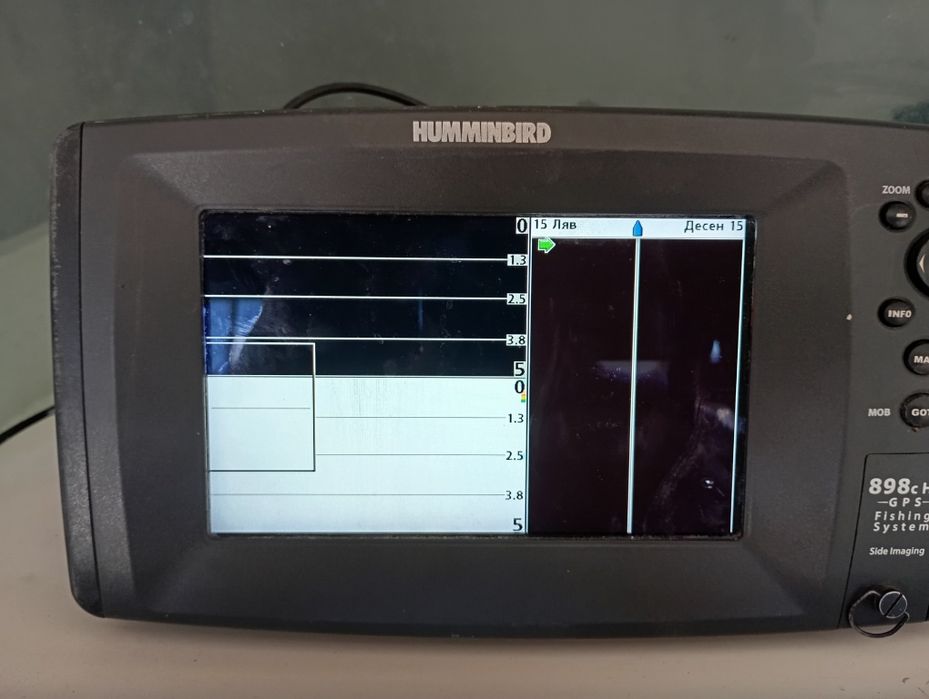 Продавам професионален сонар  humminbird