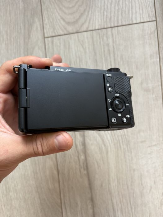 Sony ZV-E10 16–50mm + Hohem iSteady MT2 + батерии и ND филтър