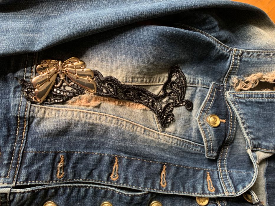 Джинсовая куртка