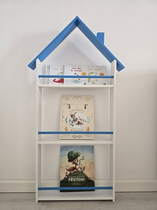 Biblioteca tip casuta Montessori