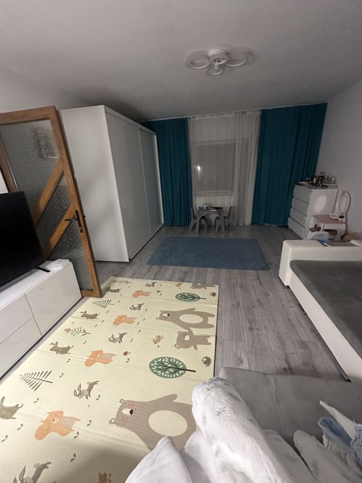 Apartament 2 camere / spatiu comercial+ beciuri banca nationala parter