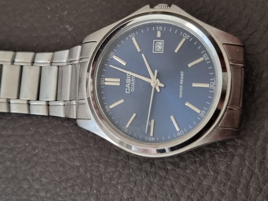 Vând ceas Casio dama