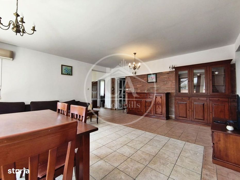 Casa de inchiriat cu 4 camere si piscina in Santandrei, Bihor
