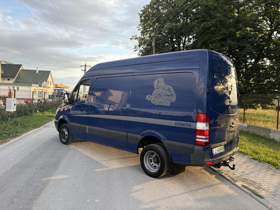 De vanzare Mercedes Sprinter 519 3.0 V6 Euro5 AC