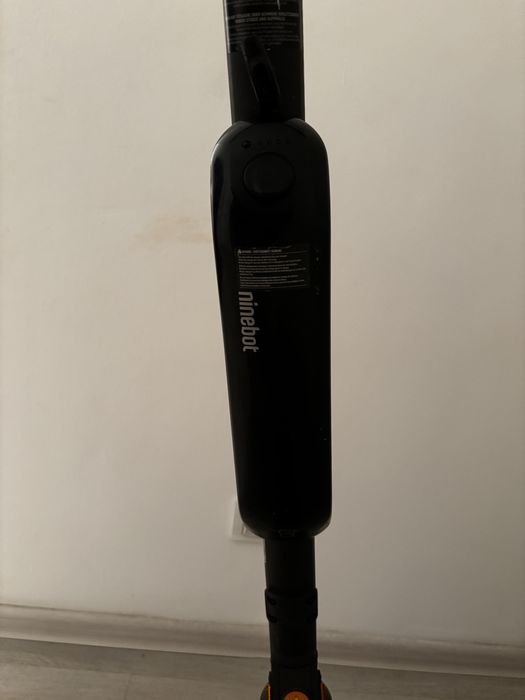 Электросамокат Ninebot