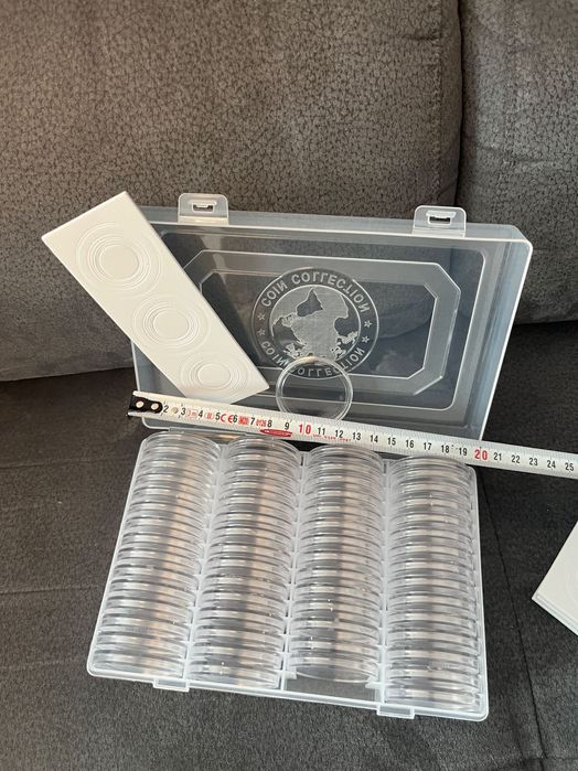 кутия за монети с капсули 60 бр
