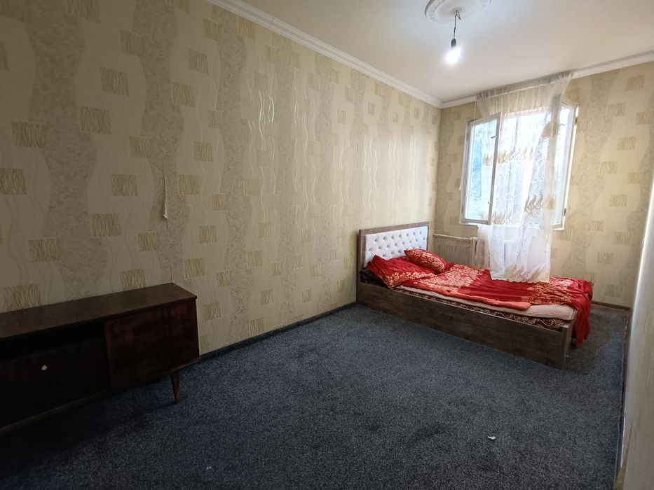 Сдаётся 2х комнатная с депозитом на Чиланзар 8квартал. 350у.е!