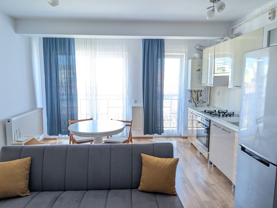 Apartament de închiriat strada Eroilor