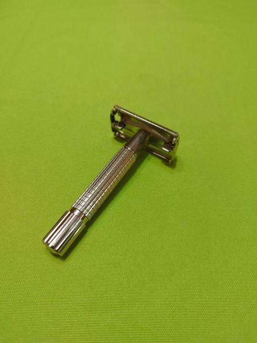 Самобръсначка в перфектно състояние