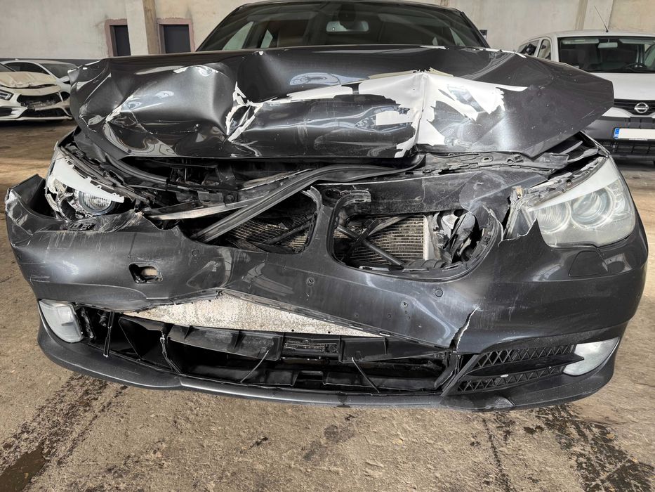 BMW 530d XD GT avariat Pret fix