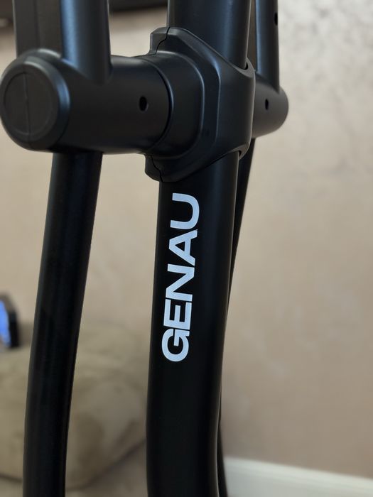 Эллиптический тренажер Genau